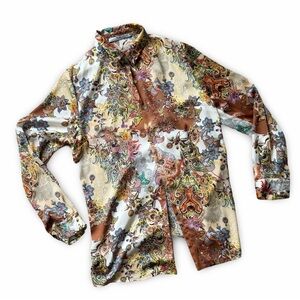 Vintage floral satin like button up Blouse